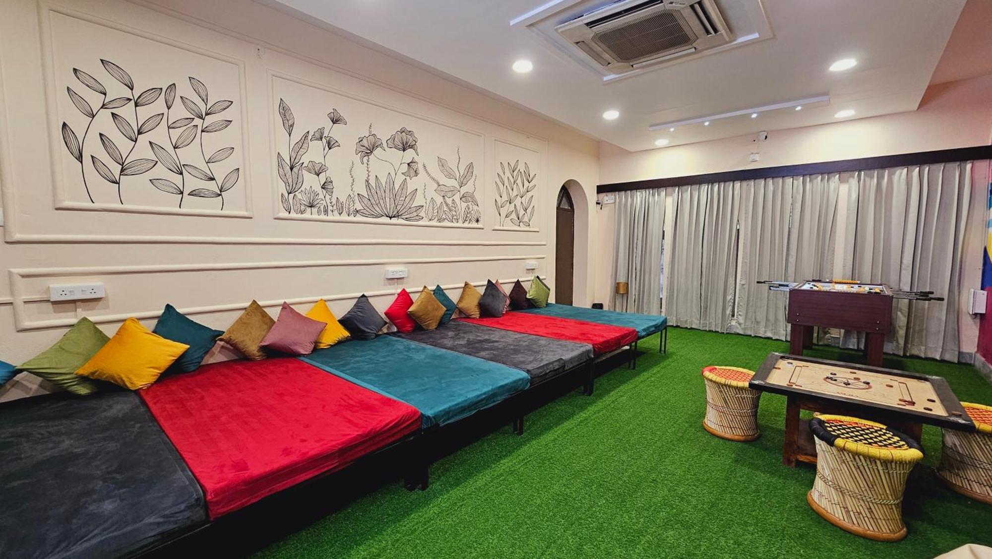 Madpackers Jodhpur Hostel Jodhpur  Buitenkant foto